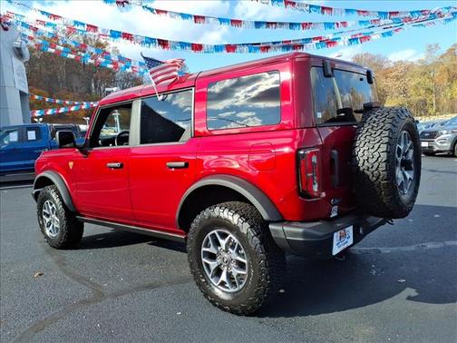 2025 Ford Bronco Badlands