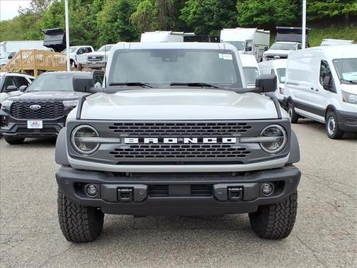 Avalanche Gray 2026 Ford Bronco Badlands