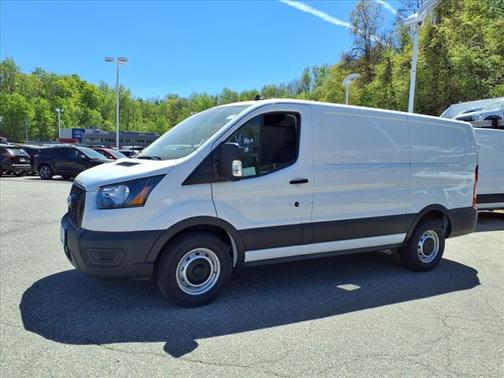 2025 Ford Transit-150 XL