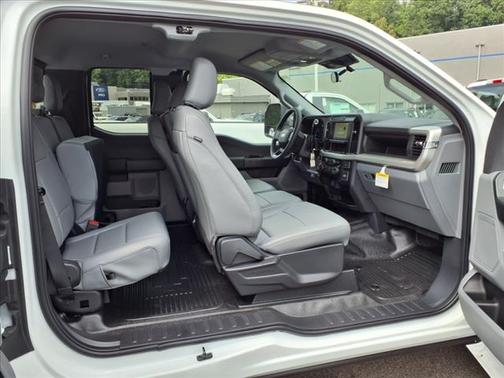2025 Ford F-250 XL