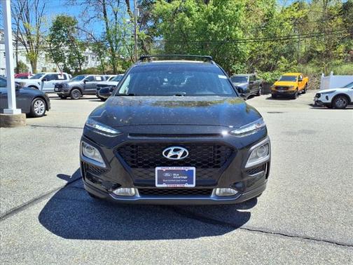 2021 Hyundai KONA SEL Plus
