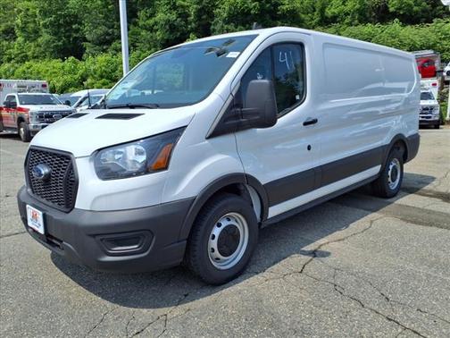 2025 Ford Transit-150 XL