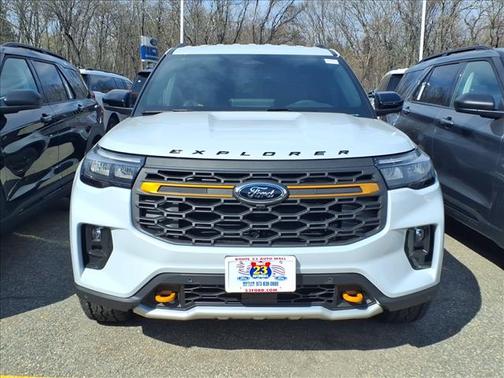Space White Metallic 2026 Ford Explorer Tremor