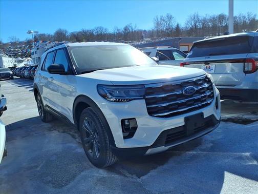 2026 Ford Explorer Active w/200A Pkg