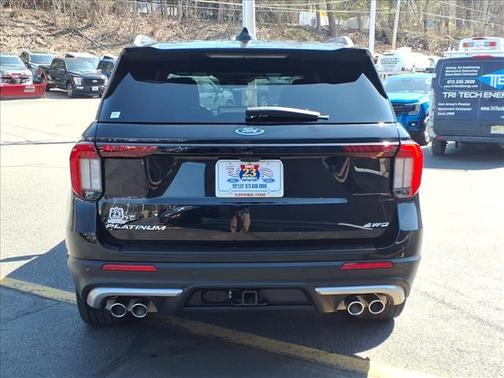 Agate Black Metallic 2025 Ford Explorer Platinum