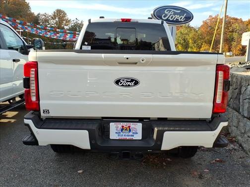 Star White Metallic Tri-Coat 2027 Ford F-350 Lariat