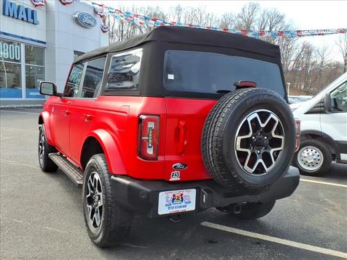 Race Red 2022 Ford Bronco Outer Banks