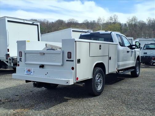 Oxford White 2026 Ford F-350 XL