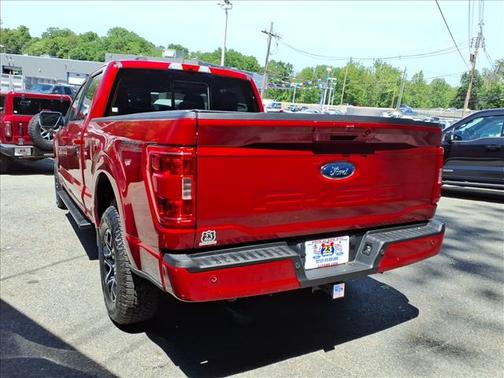 Rapid Red Metallic Tinted Clearcoat 2022 Ford F-150 XLT