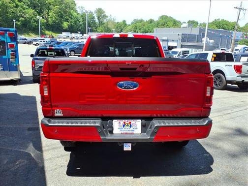 Rapid Red Metallic Tinted Clearcoat 2022 Ford F-150 XLT