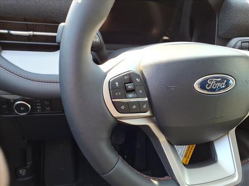 2026 Ford Explorer Active (200A)