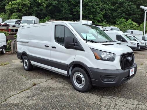 2025 Ford Transit-150 XL