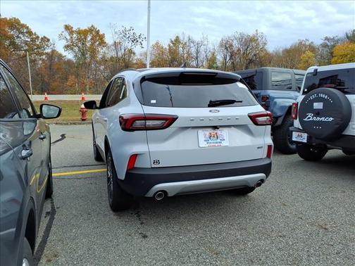 2026 Ford Escape PHEV Base