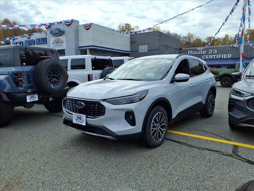 2026 Ford Escape PHEV Base