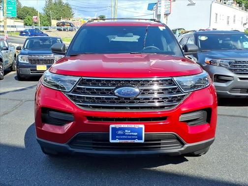 Rapid Red Metallic Tinted Clearcoat 2020 Ford Explorer XLT