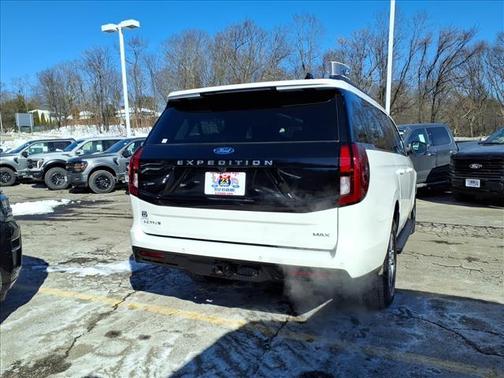 2025 Ford Expedition Max Active 4x4