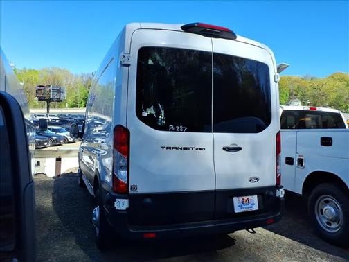 Oxford White 2026 Ford Transit-250 Base