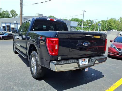 Antimatter Blue Metallic 2023 Ford F-150 XLT