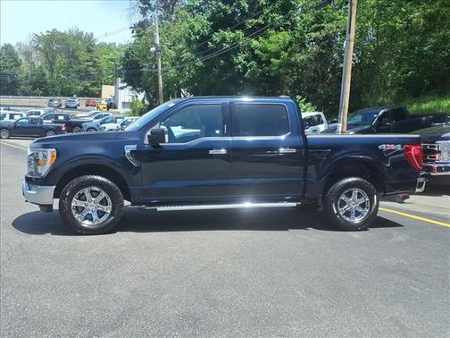 Antimatter Blue Metallic 2023 Ford F-150 XLT