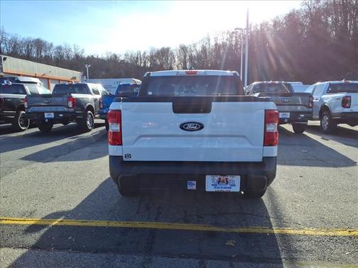 2025 Ford Maverick XL