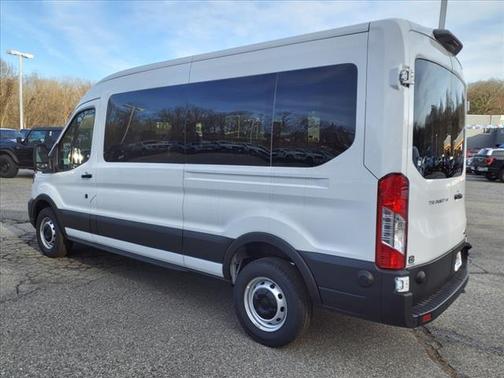 2024 Ford Transit-150 XL