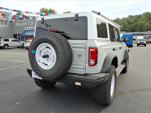 Avalanche Gray 2026 Ford Bronco Heritage Edition