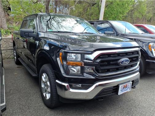 Agate Black Metallic 2023 Ford F-150 XLT