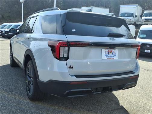 Space White Metallic 2026 Ford Explorer ST-Line