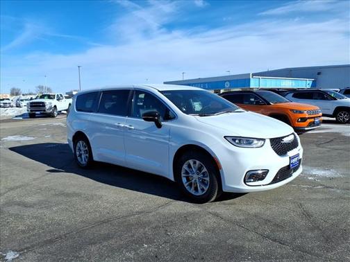 2026 Chrysler Pacifica L