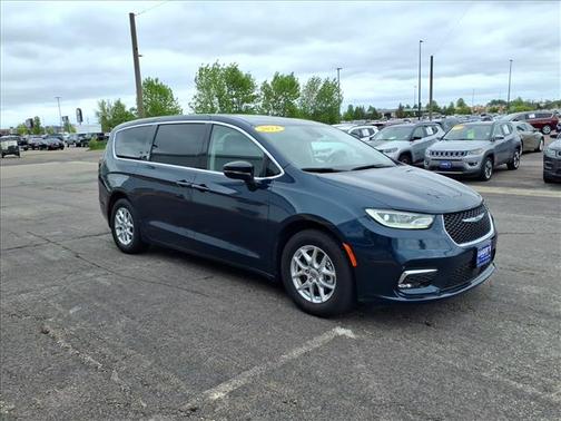 Fathom Blue Pearlcoat 2024 Chrysler Pacifica Touring L