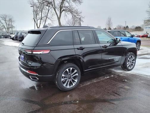 2024 Jeep Grand Cherokee 4xe Overland