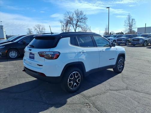 2026 Jeep Compass Trailhawk
