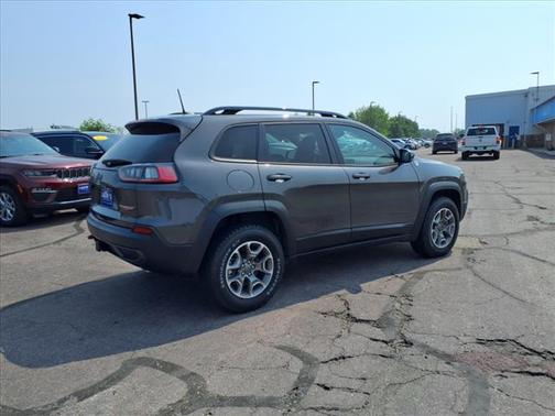 2022 Jeep Cherokee Trailhawk