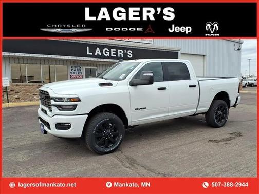 Bright White Clearcoat 2026 RAM 2500 Big Horn Crew Cab 4x4 6'4' Box