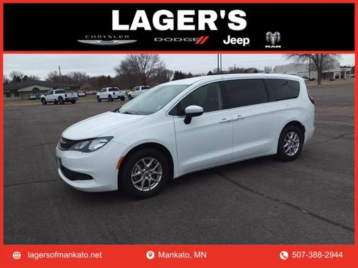 2023 Chrysler Voyager LX
