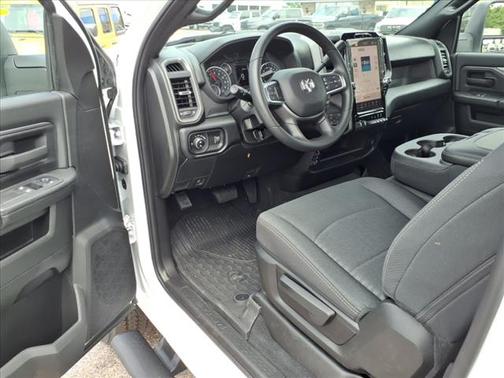 2025 RAM 2500 Tradesman Regular Cab 4x4 8' Box