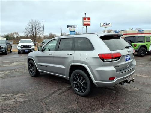 2017 Jeep Grand Cherokee Altitude