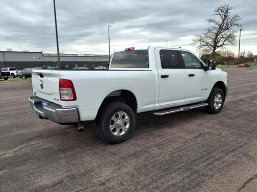 2023 RAM 2500 Big Horn Crew Cab 4x4 6'4' Box