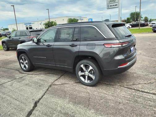 2024 Jeep Grand Cherokee 4xe Base