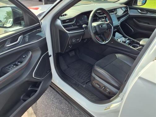 2022 Jeep Grand Cherokee Trailhawk