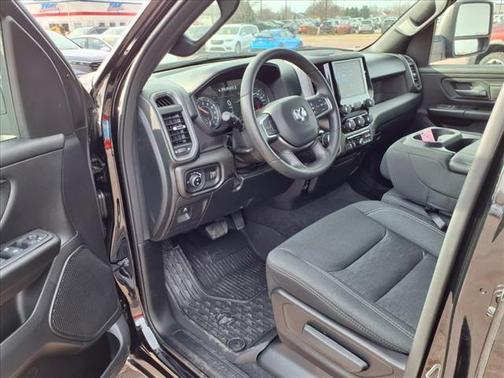 2025 RAM 1500 Warlock Crew Cab 4x4 5'7' Box