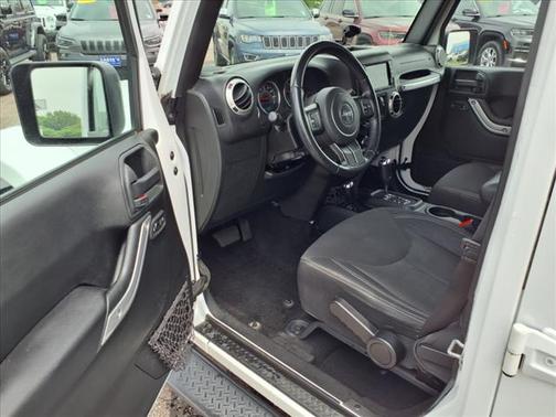2018 Jeep Wrangler JK Unlimited Sahara