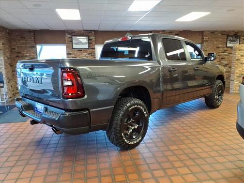 2026 RAM 1500 Warlock Crew Cab 4x4 5'7' Box