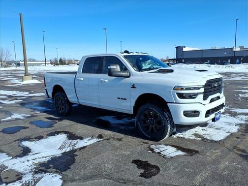 2026 RAM 2500 Laramie Crew Cab 4x4 6'4' Box