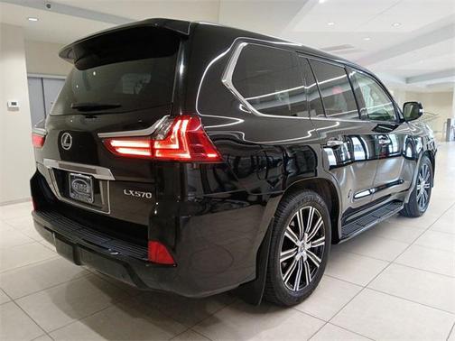 2018 Lexus LX 570 Base