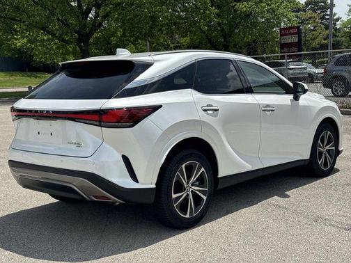 White 2023 Lexus RX 350 Premium