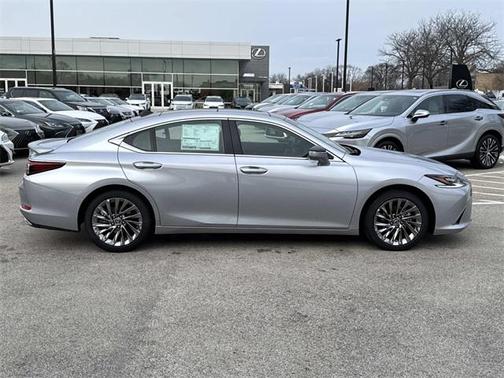 2025 Lexus ES 350 Ultra Luxury