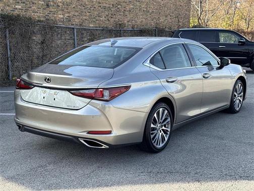 2019 Lexus ES 350 Premium