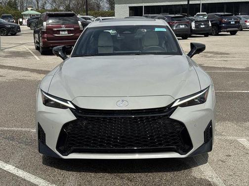 Wind 2026 Lexus IS 350 Base