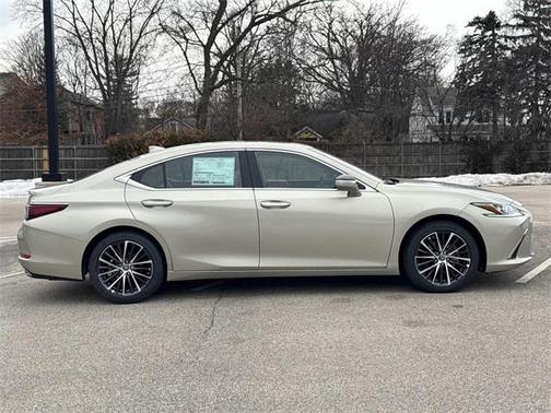 2025 Lexus ES 350 Base